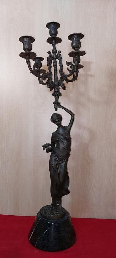 şam qozası: Bronza kandelab dəsti – 2 ədəd - Material: tökmə bronza, hündürlüyü — 3