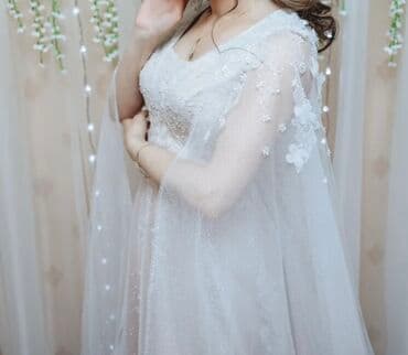 вечернее платье шифоновый: Zərif və eleqant görünüşə sahib, yüngül parçadan tikilmiş gəlinlik — 4