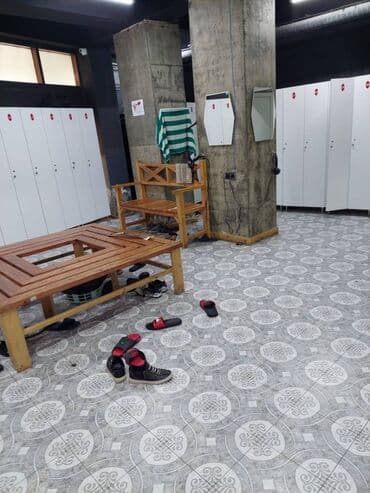 sumqayitda arenda obyekt: 28 may metrosunun yaxınlığında 365kv m sahəsi olan idman zalı obyekt — 9