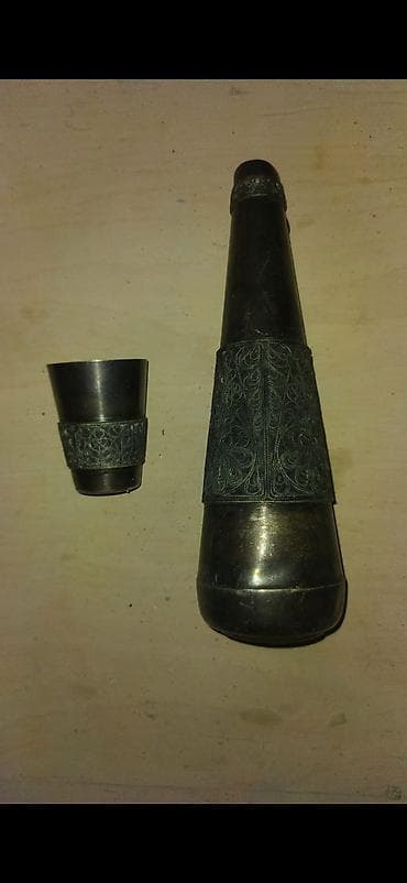 Azərbaycan milli üslubunda metal qab dəsti - Tərkib: 1 ədəd konus