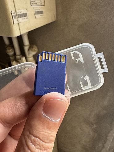 usilitel sony: Reqemsal fotoaparatlar ucun 32 gb yaddaw karti son qiymetdi unvan — 3