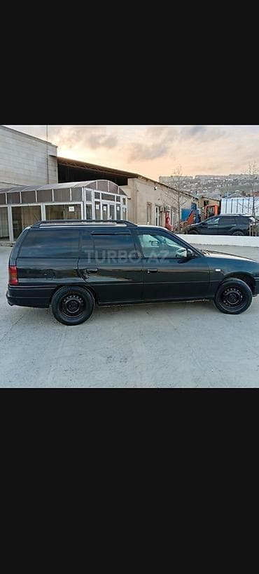 opel astra dinamo: Opel Astra: 1.3 l | 1997 il 10000 km Universal — 10