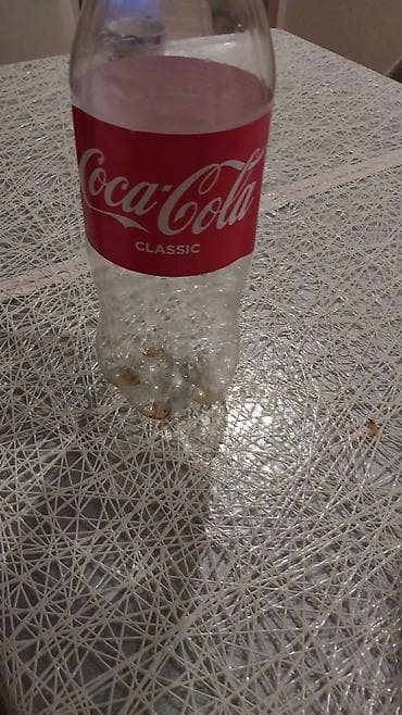 icki: Ciddi alıcılar üçün satılır real 1 manat! Coca‑Cola Classic – 1,5 — 3