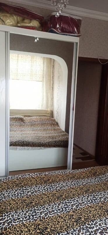 qurtuluş 93 kiraye evler tap az: Mənzil kirayə verilir. Hövsan qəsəbəsində astanovkaya yaxın 2 — 4