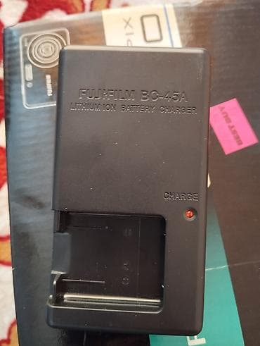 iphone ucuz telefonlar: Fujifilm FinePix J10 kompakt fotoaparat + orijinal şarj cihazı — 3