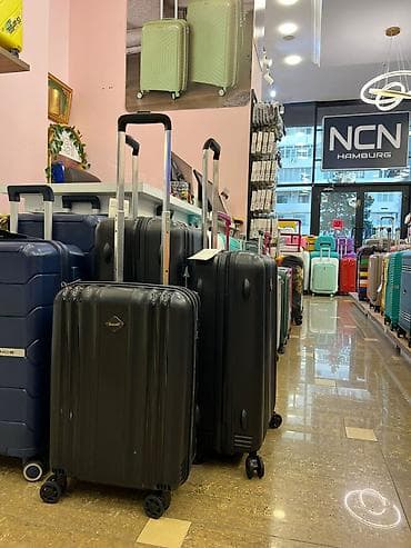 Çamadanlar: ÇAMADAN NCN HAMBURG MAGAZASINA MEXSUSDUR Sərt korpuslu səyahət — 2