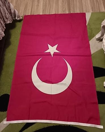 bayraq satışı: Böyük ölçüdə Türkiyə bayrağı satılır. Tamamilə yenidir, heç bir yerdən — 3