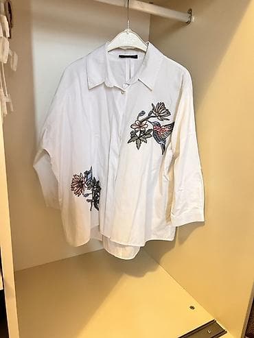 maykalar: Sarocka S M razmere gedir 8 azn Ağ rəngli qadın köynəyi – üzərində — 2