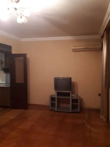 mingecevirde ucuz kiraye evler: Azadliq metrosunun yaxınlığında köhnə kapital banka yaxın 5 — 2