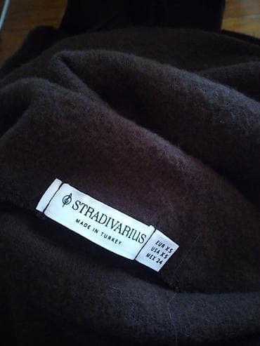 kofta modelləri: Stradivarius qısa model kofta – XS Crescent Mall-dan alınıb. 39 AZN-ə — 2