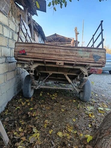 traktor sadığ: İkioxlu kənd təsərrüfatı qoşqusu — 3