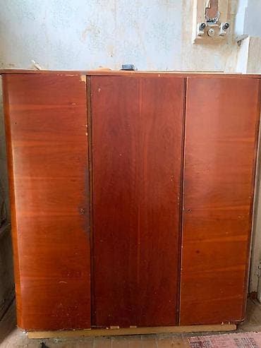 madeyra kitab refi: Mətbəx üçün, İşlənmiş, Açılan, Kvadrat masa — 5