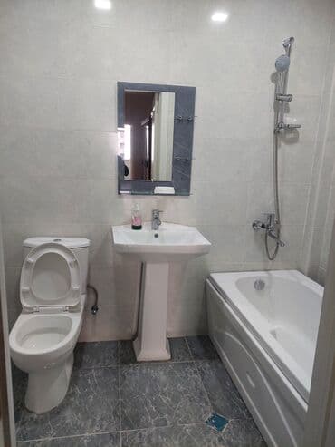 kirayə mərdəkan: Mənzildə yataq otağı və mətbəx daxil olmaqla bir neçə otaq mövcuddur — 2