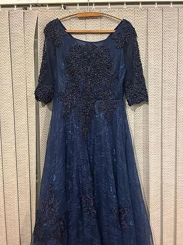 rm butik instagram: Tünd göy rəngdə zərif ziyafət/libas. - Parça: atlas üzərində gipür və — 2