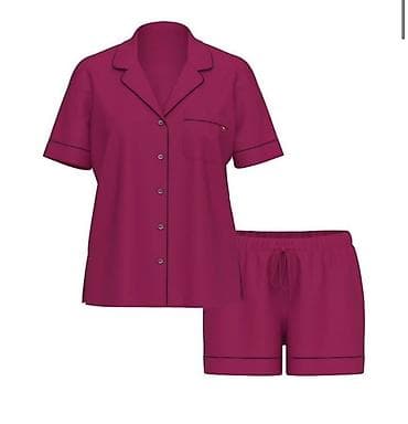 palt: Viktoria Secret Yeni etiketli milanda alinib — 2