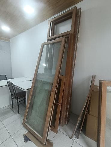 yumru pencere: PVC ağac rəngində pəncərə və qapı profilləri – şüşə və çərçivələrlə — 3
