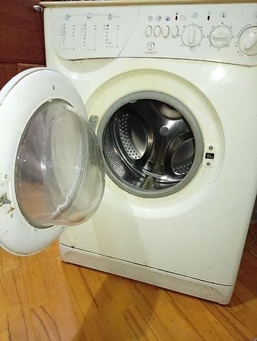 et ceken: Indesit önyükləməli paltaryuyan maşın - Ön yükləmə, böyük dairəvi — 2