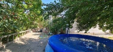 heyət evi: 5 otaqlı, 200 kv. m, Orta təmir — 4