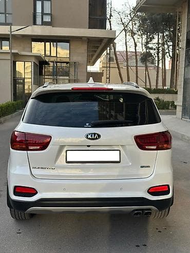 kia maşın qiymətləri: Kia Sorento: 2 l | 2018 il Krossover — 4