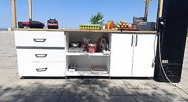 Sahildə açıq havada satış üçün tam təchizatlı fast-food köşkü və lalafo.az -da Sahildə açıq havada satış üçün tam təchizatlı fast-food köşkü və