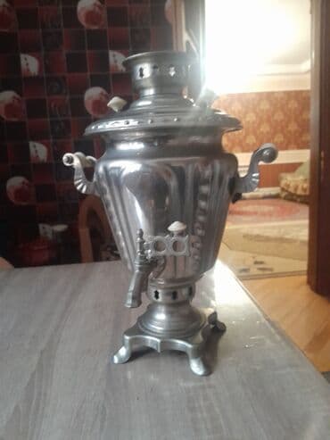 İşlənmiş Elektrik Samovar, 3 l, Ünvandan götürmə