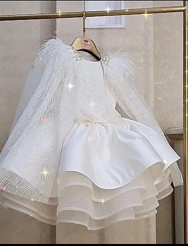 Детская одежда и обувь: Vetuel kids couture yerinden ozel sigarishle tikilib
5-6-7 yaş
90 azn — 1