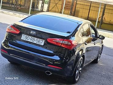 paneli: Kia Cerato: 1.6 l | 2014 il Sedan — 9