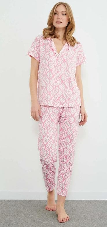 Pijama yeni,etiketi üstünde ölçü L,Xl