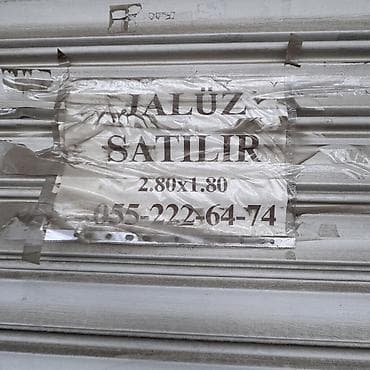 dəmir listlər: Mağaza üçün metal jalüz qapı - Növ: Şaquli pərçimlənmiş metal jalüz — 4