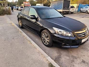 bak cən: Honda Accord: 2.4 l | 2012 il Sedan — 9