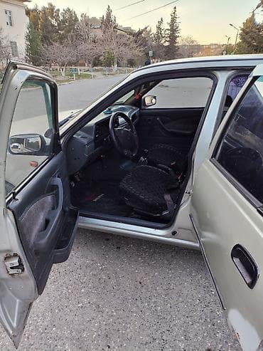 encar.com kia: Daewoo Nexia: 1.5 l | 2007 il Sedan — 4