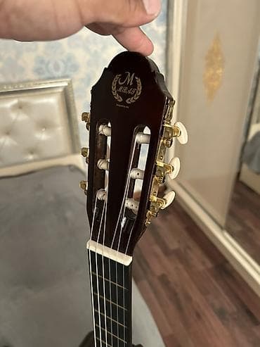 Klassik gitara, Yeni, Ünvandan götürmə — 6