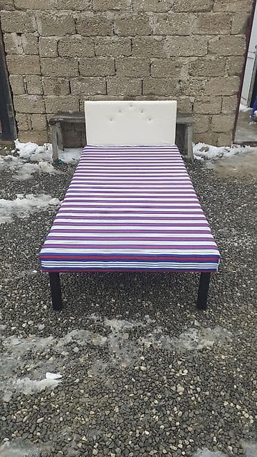 Çarpayı Təzə hazırı var Çatdırılma var 1 nəfərlik 50 manat 2 nəfərlik