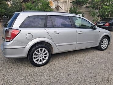 chevrolet azerbaijan satis merkezi: Opel Astra: 1.3 l | 2009 il 325000 km Universal — 3