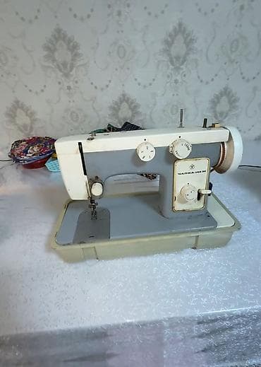 Tikiş maşını Chayka, İşlənmiş,Elektromexaniki, 1 saplı, Ünvandan götürmə, Ödənişli çatdırılma