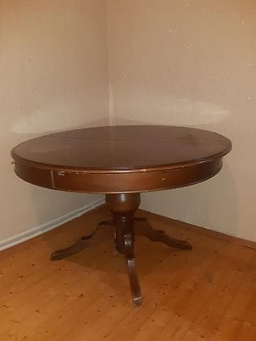 Qonaq masası, İşlənmiş, Açılmayan, Taxta, Yumru masa