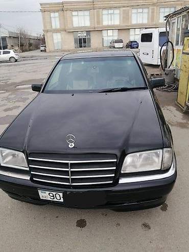 küləklik: Mercedes-Benz C-Class: 2.2 l | 1999 il Sedan — 10