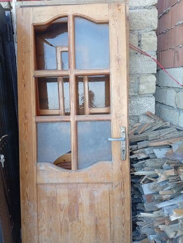 islenmis seyf qapilar: Salam.iki ədəd qapı 40m.otax qapısi biri 200m 90sm,biri 200m — 3