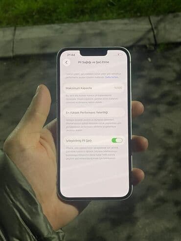 Техника для кухни: IPhone 13, 128 ГБ — 7