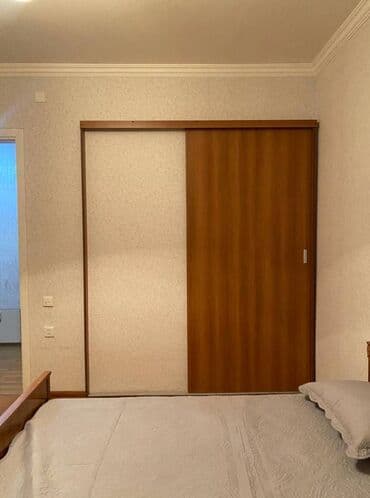 bakı gunluk evler: Nərimanov rayonu,Nərimanov metrosunun çıxışındakı5 mərtəbəli binada — 10