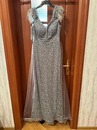 libaslar: Zərif gecə/libas - Rəng: Boz-gümüşü - Model: V-yaxa, bədənə oturan — 2