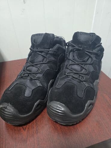 Səndəl və şəp-şüplər: LOWA kişi idman/trekkinq ayaqqabısı - Brend/model: LOWA (etiketdə — 7