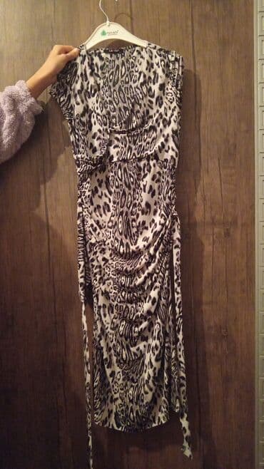 s razmer necedi: Ikinci əl 38 razmer bir dəfə geyinilib 80m alınıb 25 m satılır sinə — 8