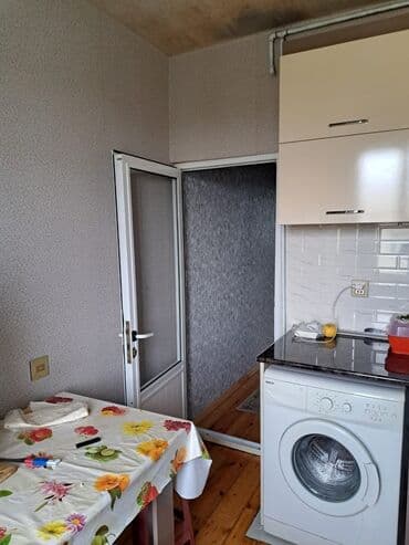 bolt hansi masinlari qebul edir: Masazır, 4 otaqlı, Köhnə tikili, 80 kv. m — 4