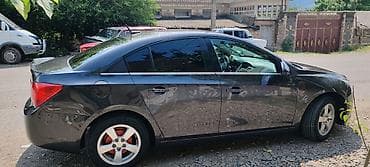 kompressor satışı: Chevrolet Cruze: 1.4 l | 2014 il 295 km Sedan — 4