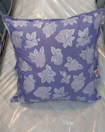 Tük yastıq
Tərkibi toyuq tükü
50*70 - 12 azn
70*70 - 15 azn