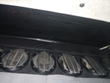 Скупка авто: Avtomobil: Sedan/küçük sınıf (sol sükanlı) Rəng: Ağ eksteryer, qara — 3