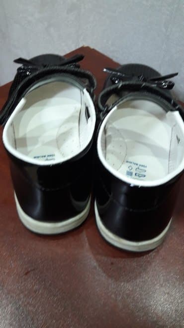 детская обувь 22 см: 1. 2 defe geyilib. Teze kimidi. 2. 3 yasa. 24 razmer — 1