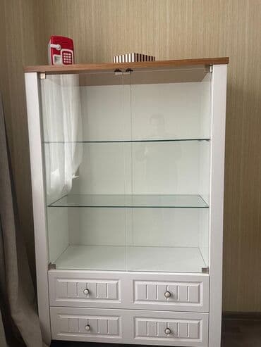 quxna ustolu: Jurnal masası, Komod, TV stend — 4