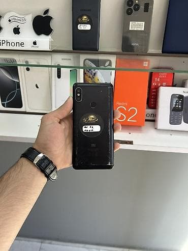 Xiaomi Mi A2 Lite, 32 GB, rəng - Qara,
İki sim kartlı lalafo.az -da Xiaomi Mi A2 Lite, 32 GB, rəng - Qara,
İki sim kartlı